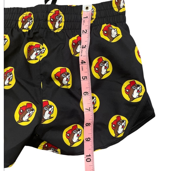 NWT Buc-ee’s Boys Youth Black Logo Active Swim Trunks Shorts Size YXS - Picture 8 of 8
